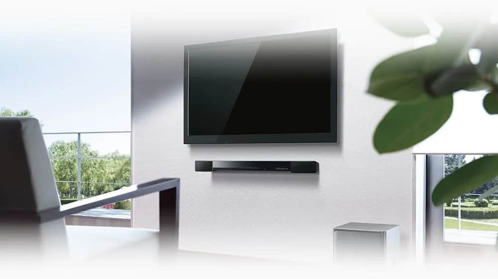 Kino domowe czy soundbar? Jak wybrać idealny zestaw do salonu