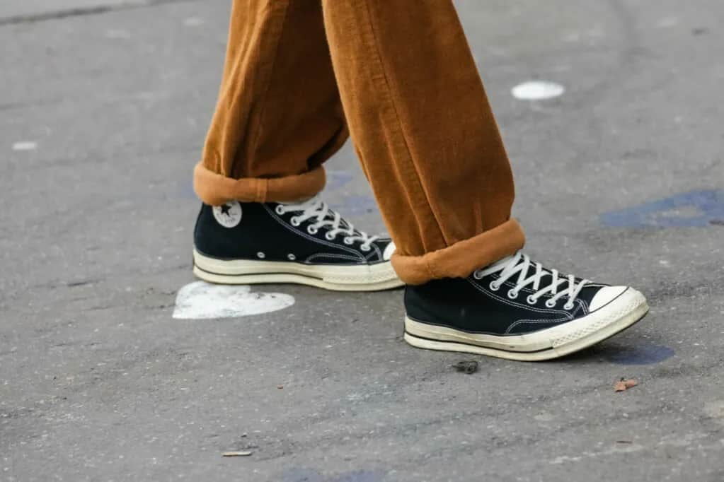 Converse: Jak dobrać rozmiar? Sprawdź kluczowe zasady i uniknij błędu
